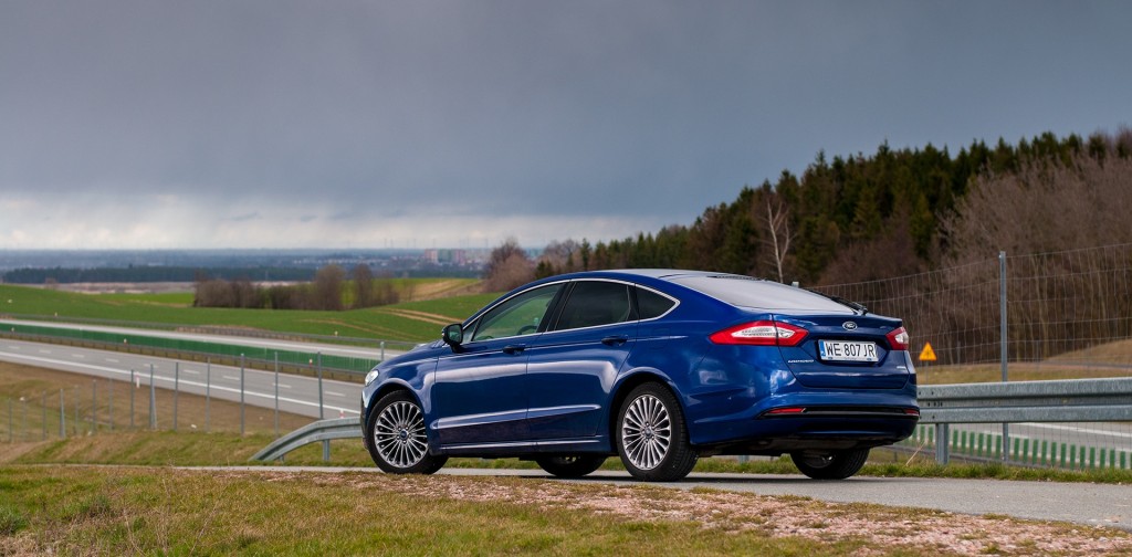 Ford Mondeo 1.5 EcoBoost 160 KM Titanium  4